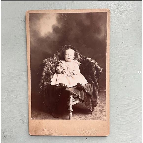 Antique Cabinet Card 1800s Photograph Vintage Reading PA Creepy Halloween Baby - Picture 1 of 6